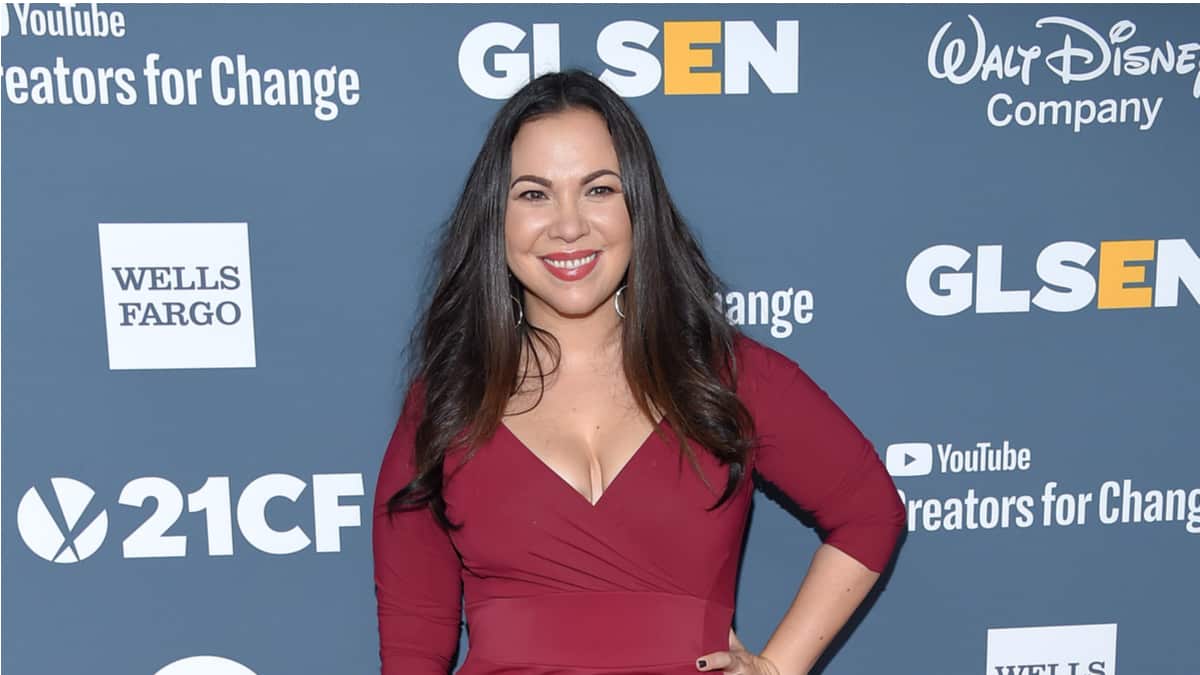 Gloria Calderon-Kellett